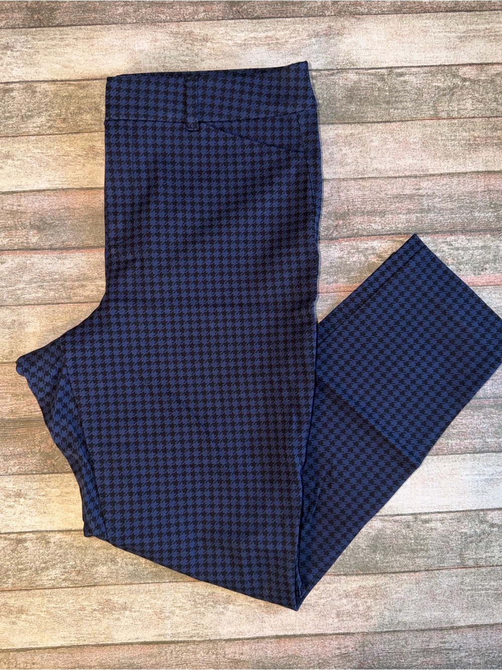 Old Navy Pixie Pants Bundle of 2!